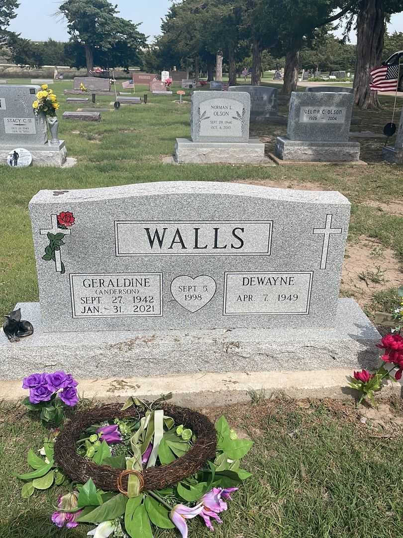 Geraldine E. Anderson Walls's grave. Photo 2