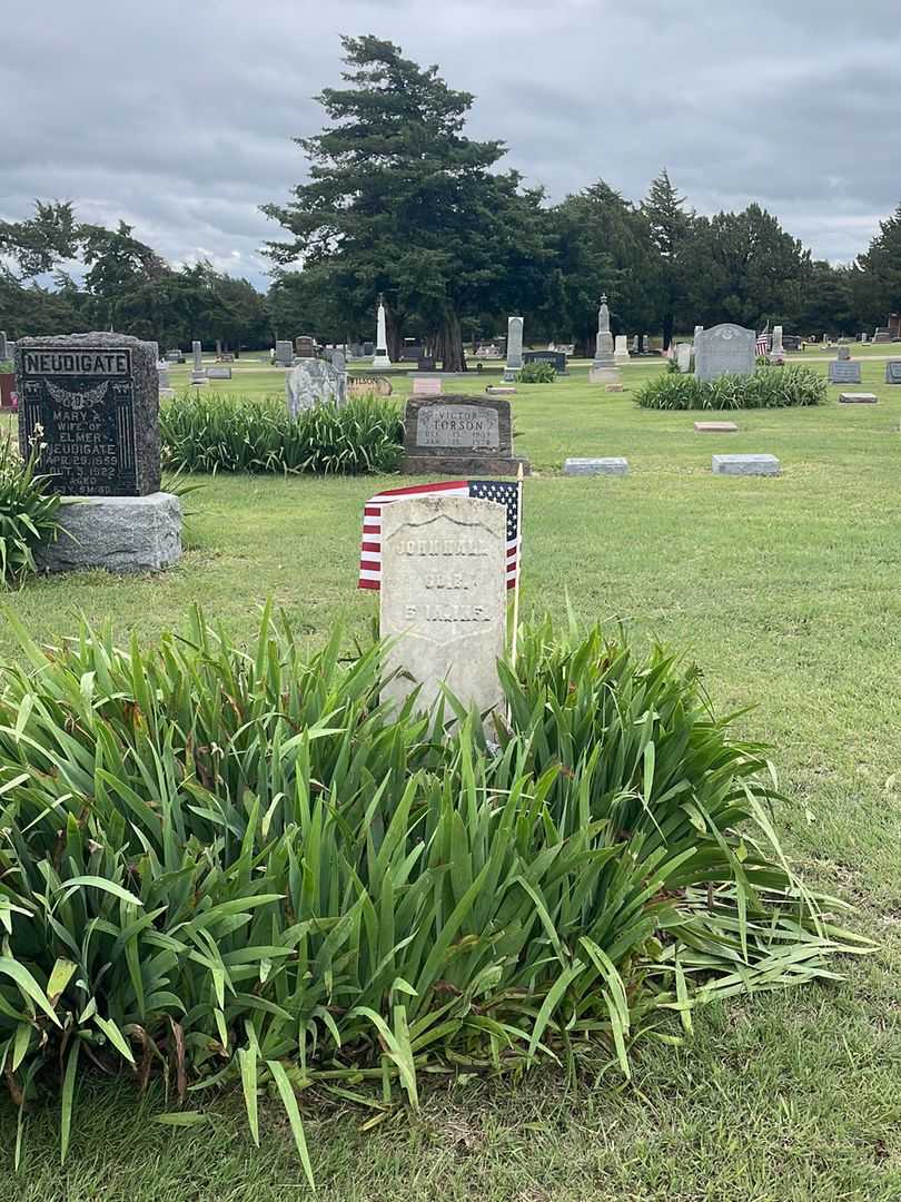 John Hall's grave. Photo 1