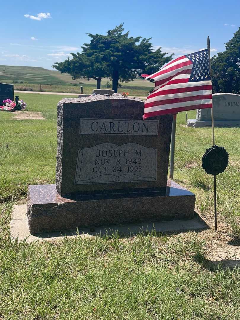 Joseph M. Carlton's grave. Photo 2
