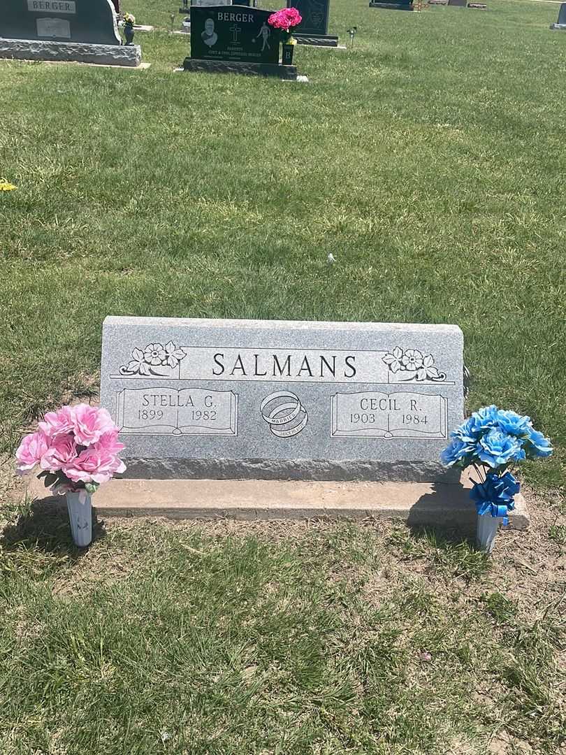 Cecil R. Salmans's grave. Photo 1