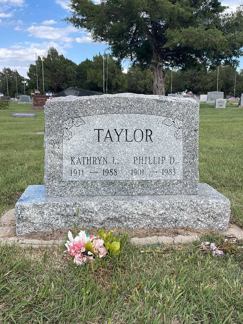 Kathryn L. Taylor's grave. Photo 2
