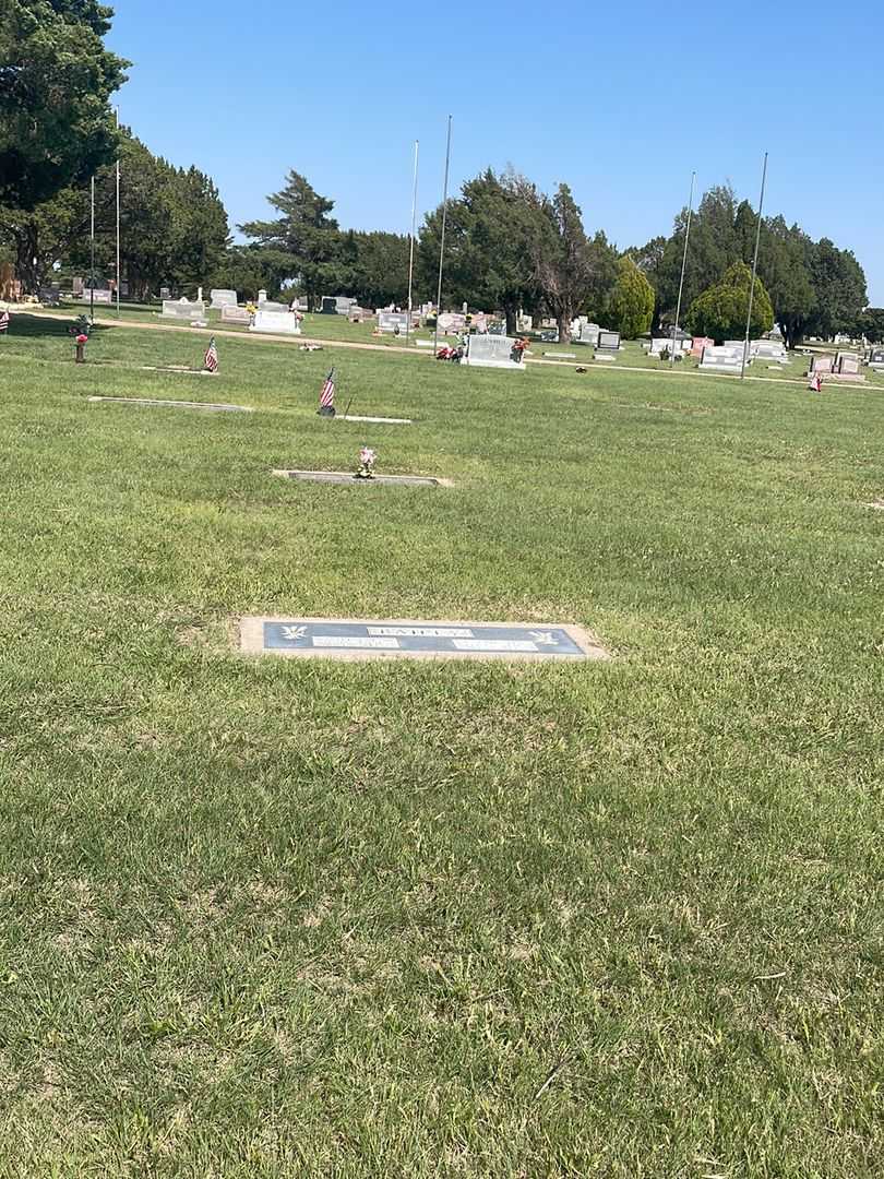 W. Chester Bailey's grave. Photo 1