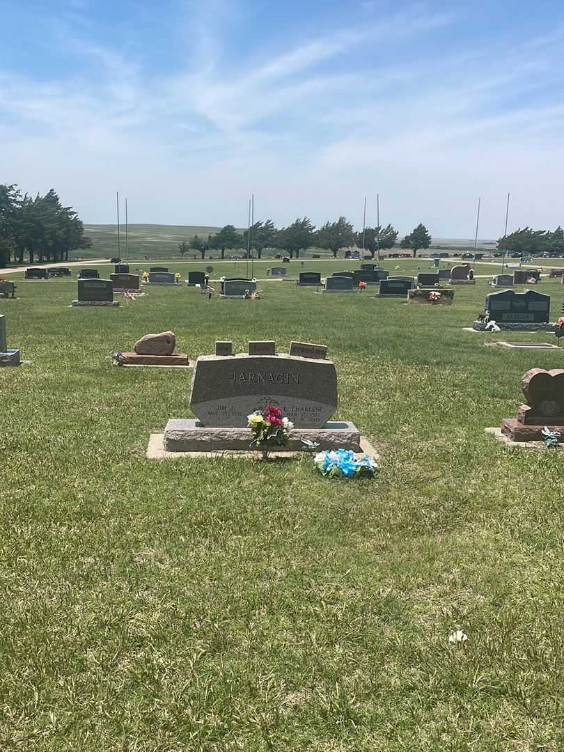 E. Charlene Jarnagin's grave. Photo 2