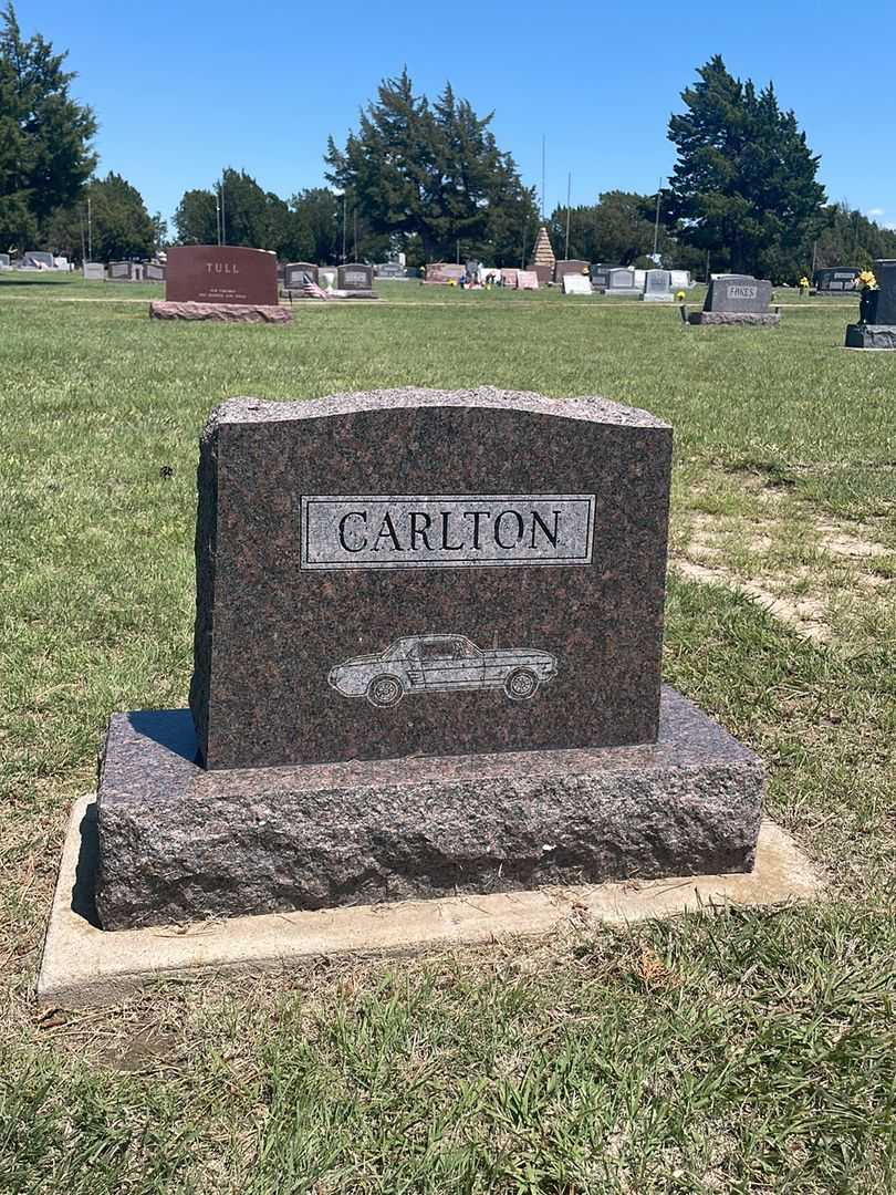 Todd Allen Carlton's grave. Photo 3