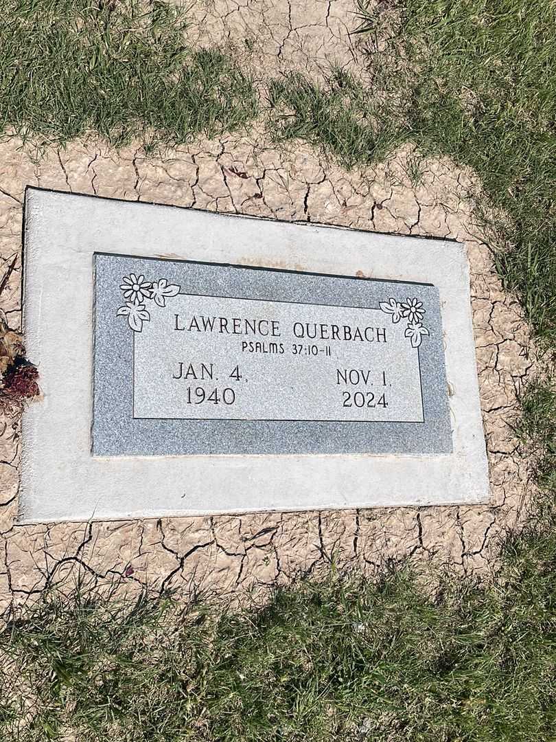 Lawrence Querbach's grave. Photo 1