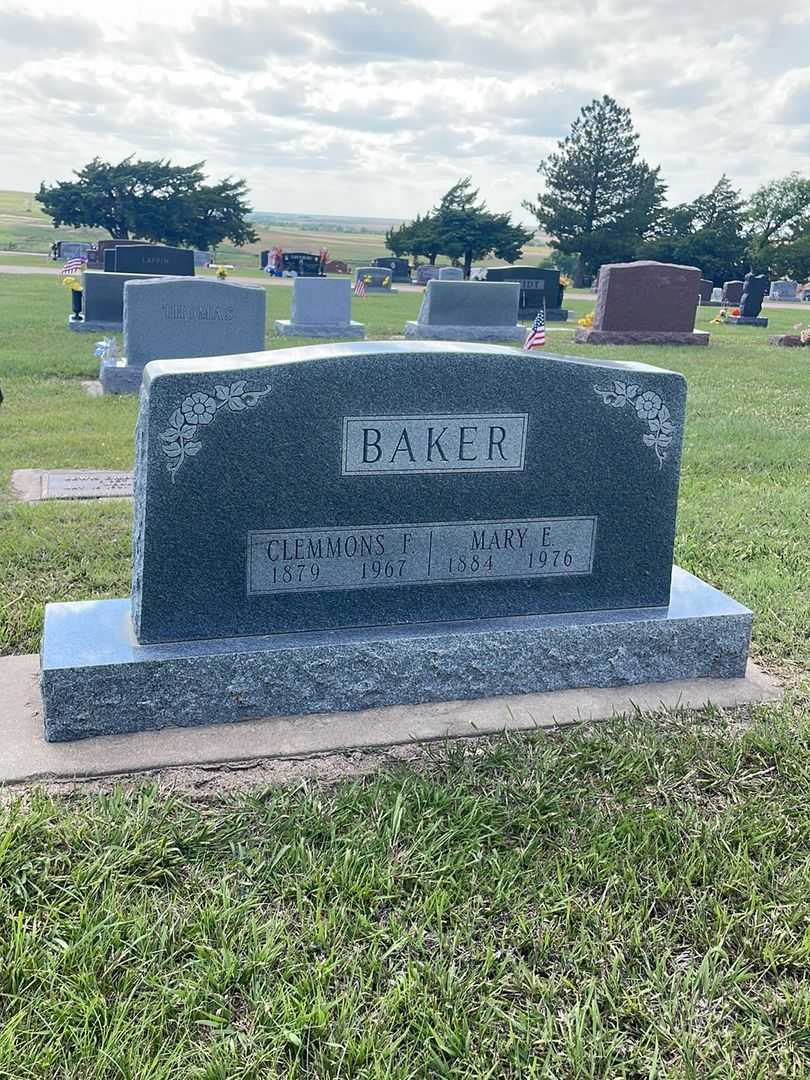 Mary E. Baker's grave. Photo 2