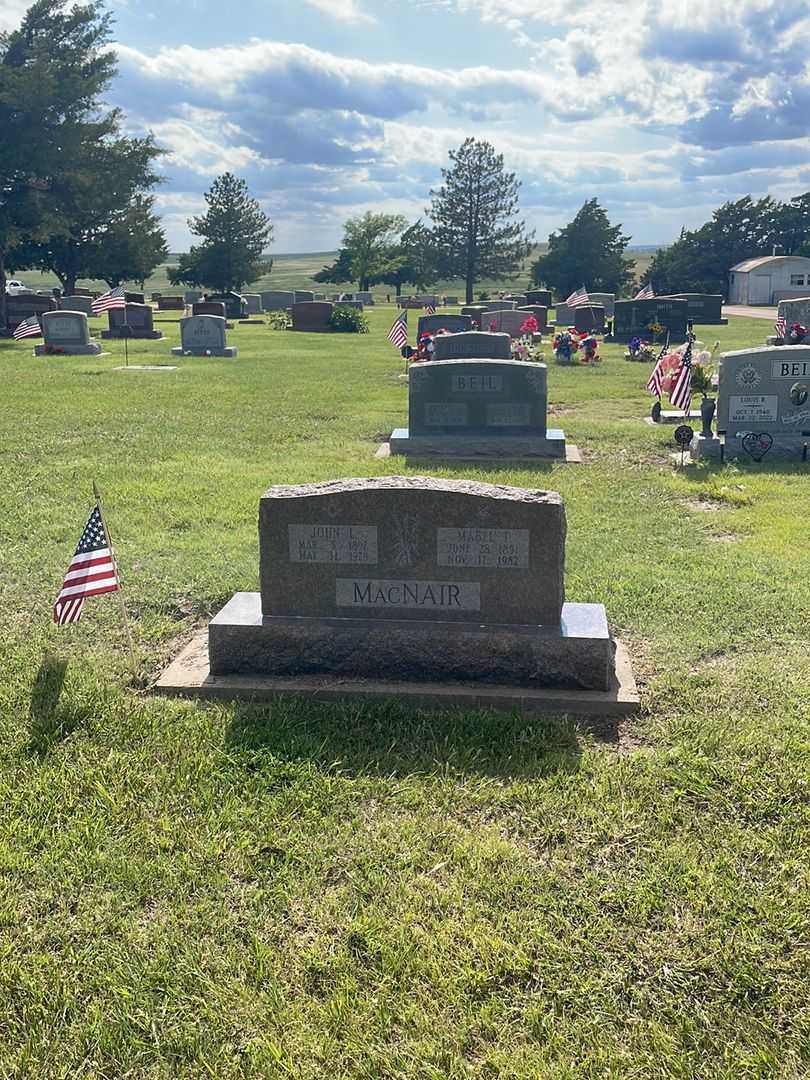 John L. MacNair's grave. Photo 1