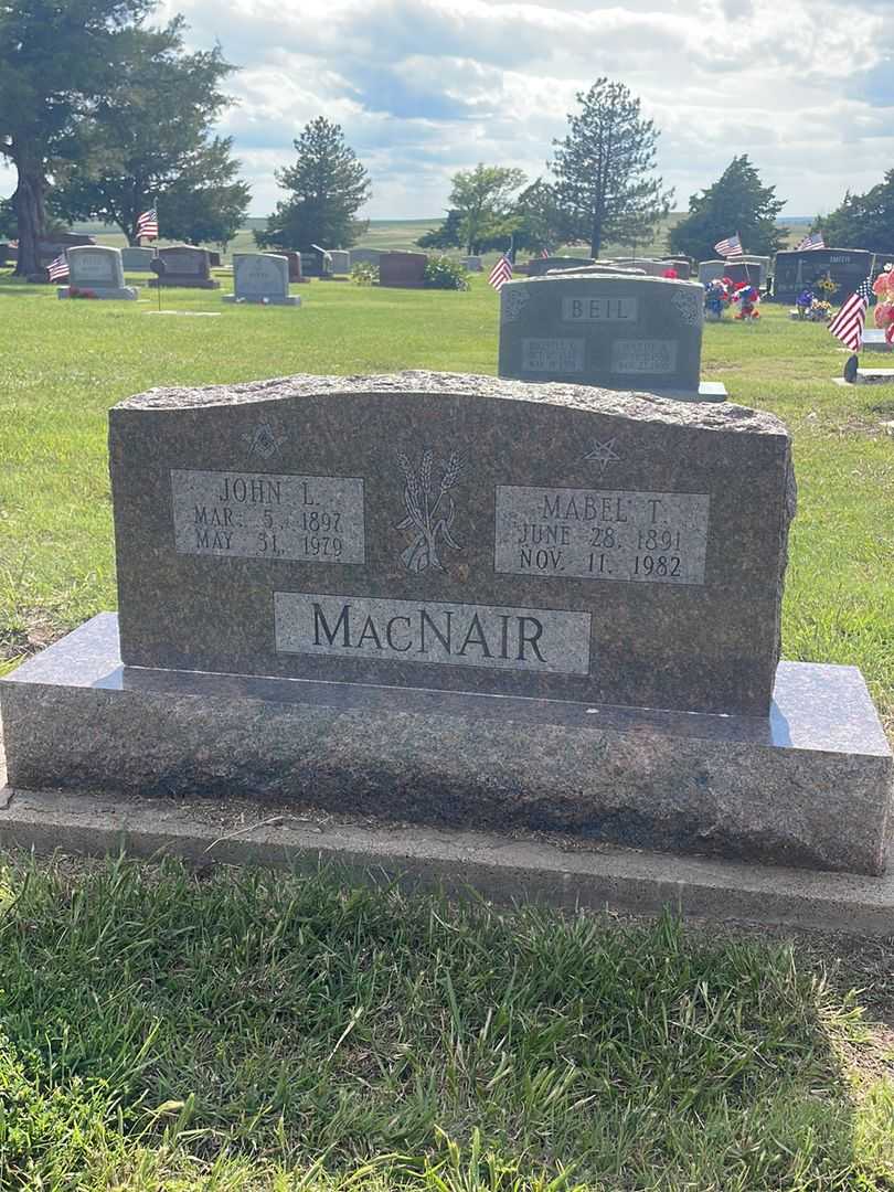 John L. MacNair's grave. Photo 2
