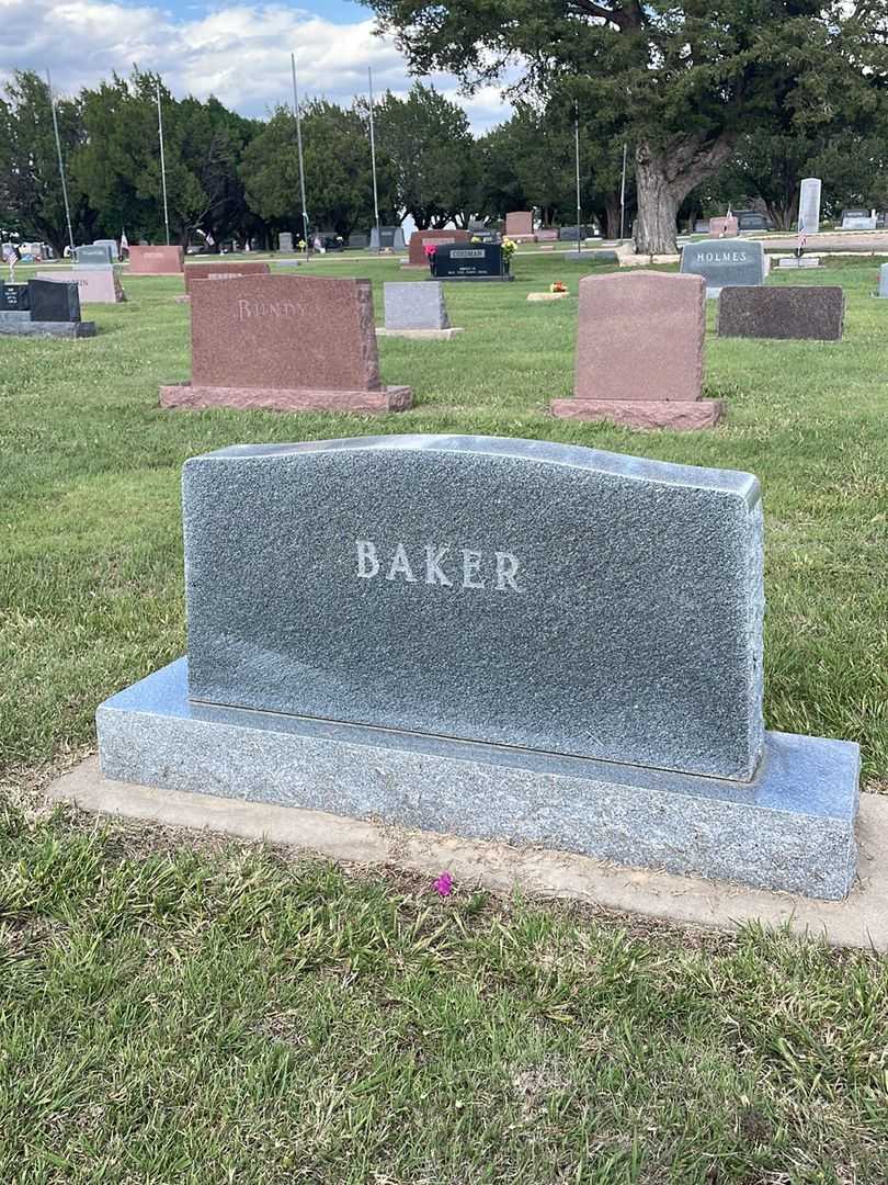 Mary E. Baker's grave. Photo 3