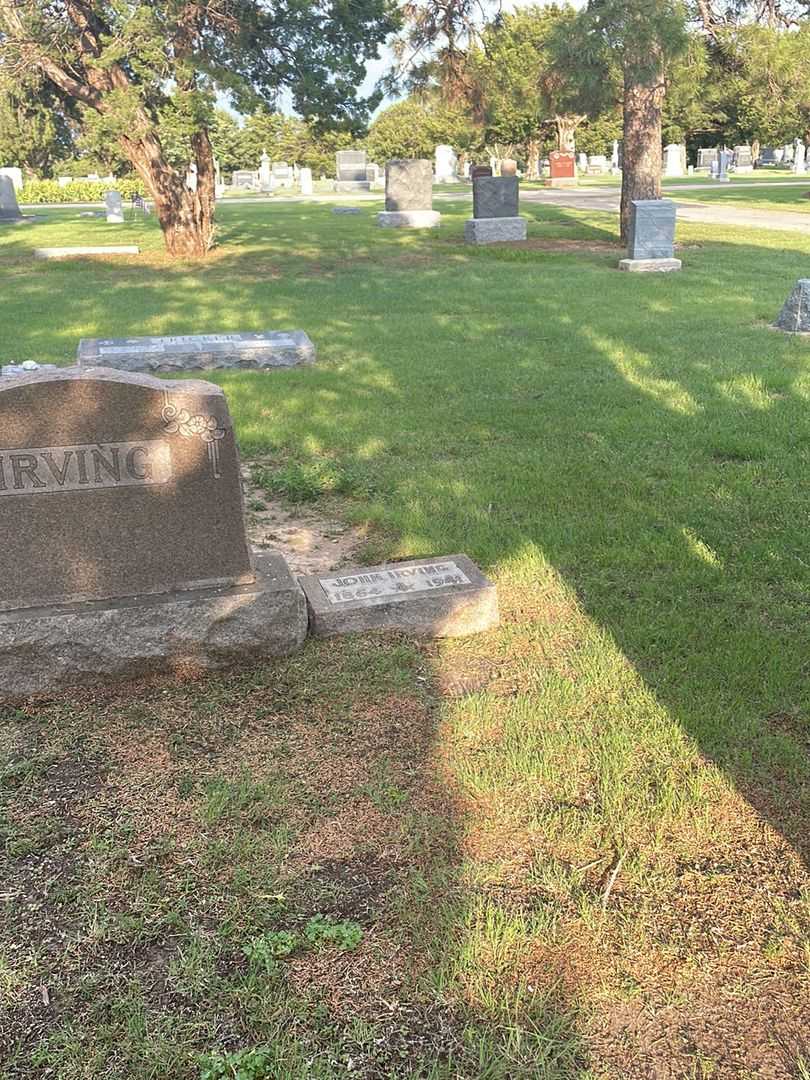 John Irving's grave. Photo 2