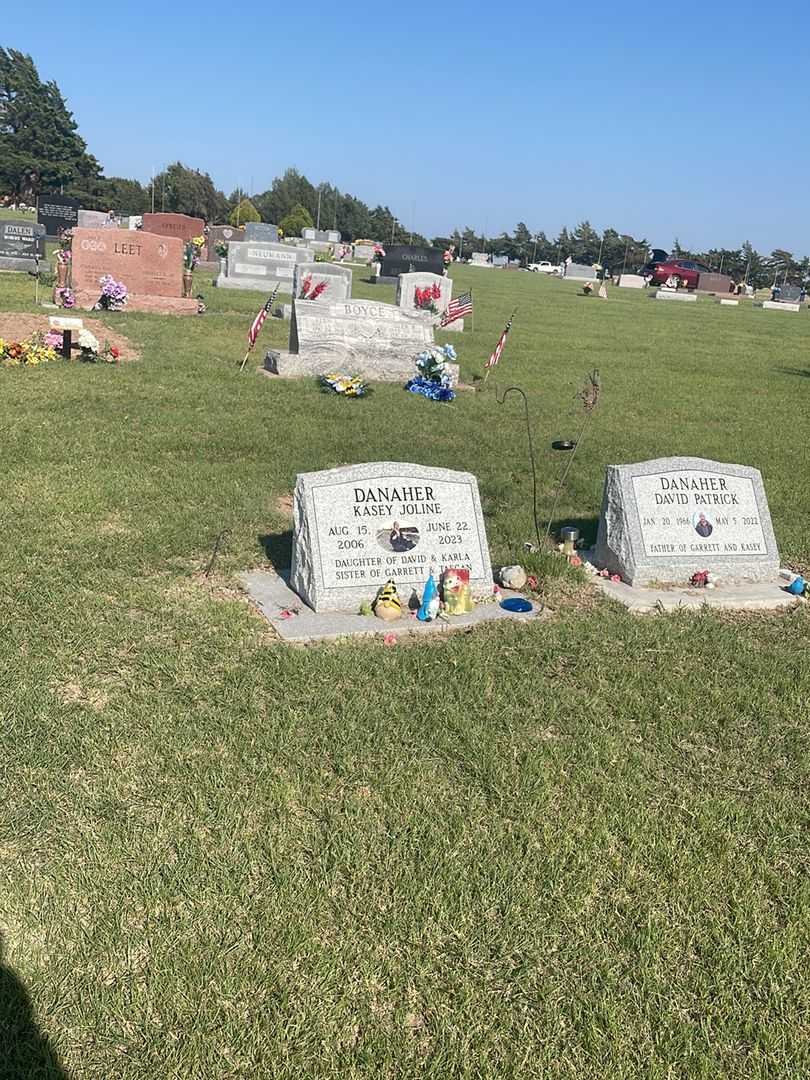 Kasey Joline Danaher's grave. Photo 2