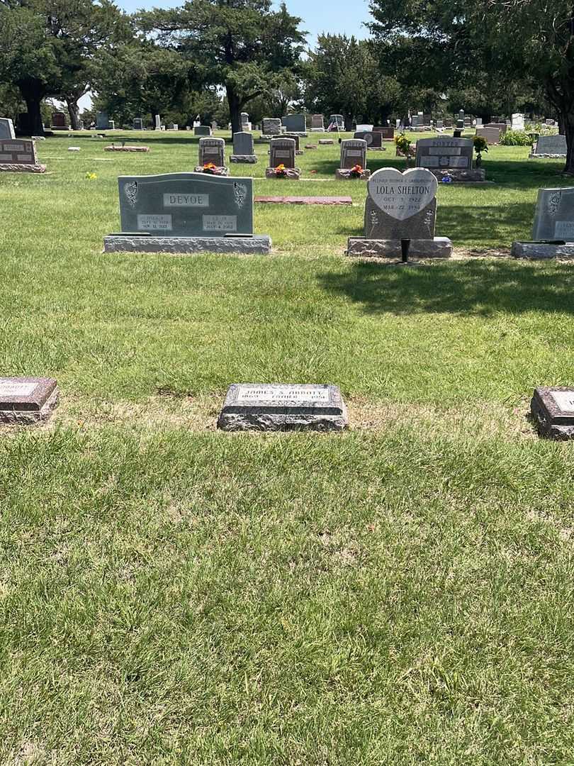 James S. Abbott's grave. Photo 2