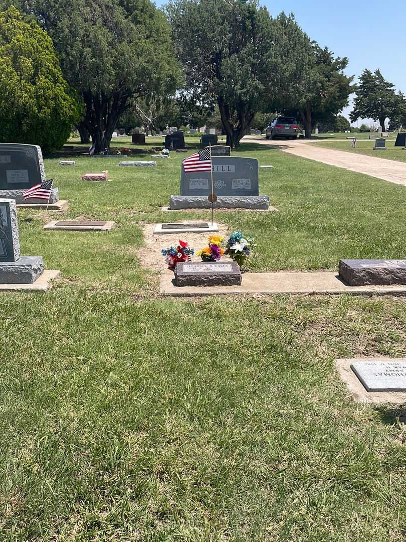 Clearnce B. Fakes's grave. Photo 2