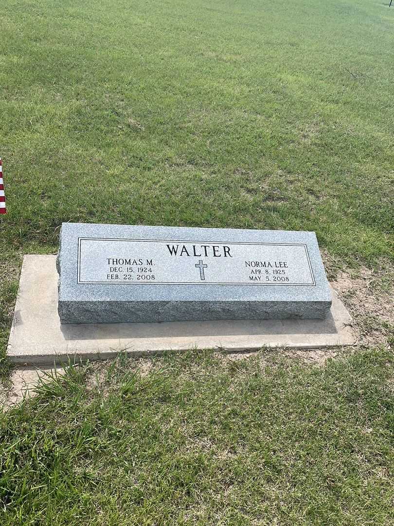 Thomas M. Walter's grave. Photo 2