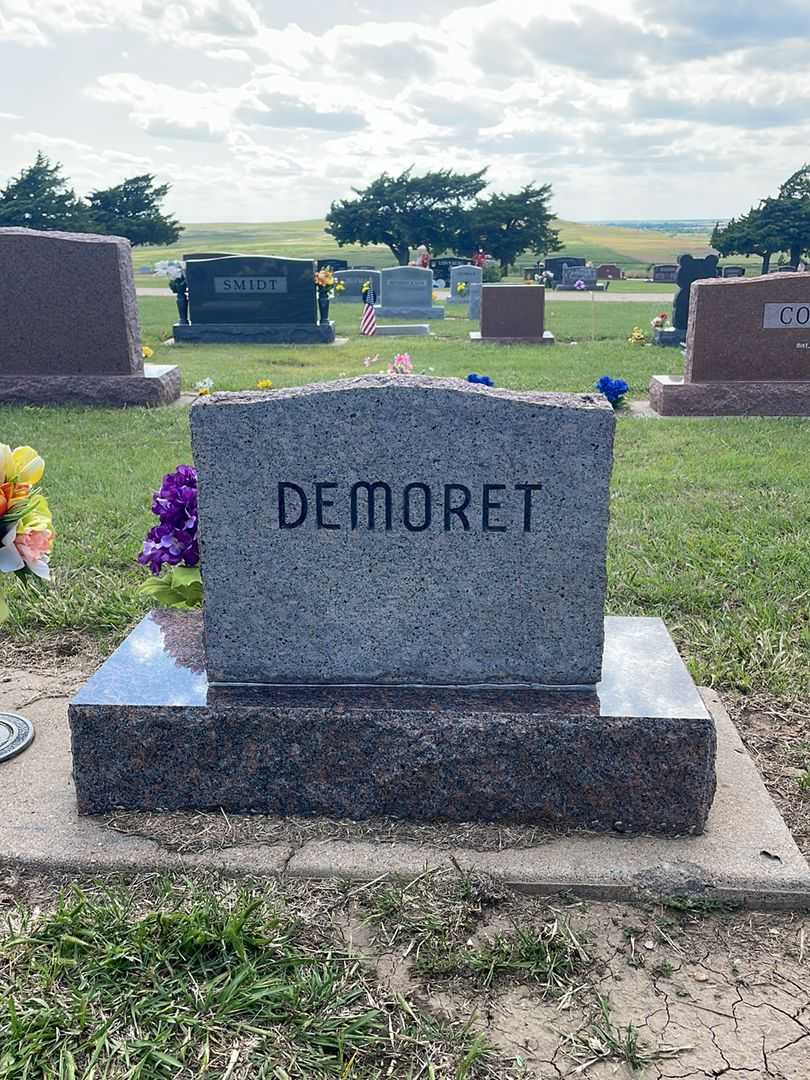 Grace Demoret Cohoon's grave. Photo 3