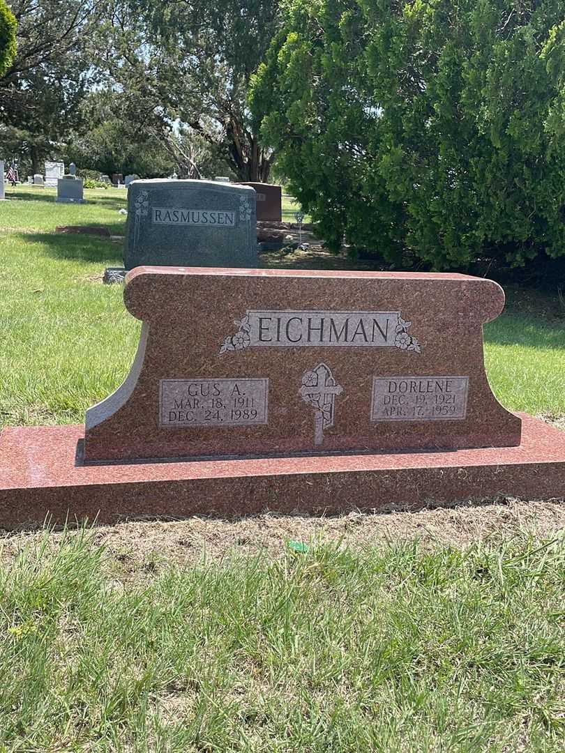 Gus. A. Eichman's grave. Photo 2