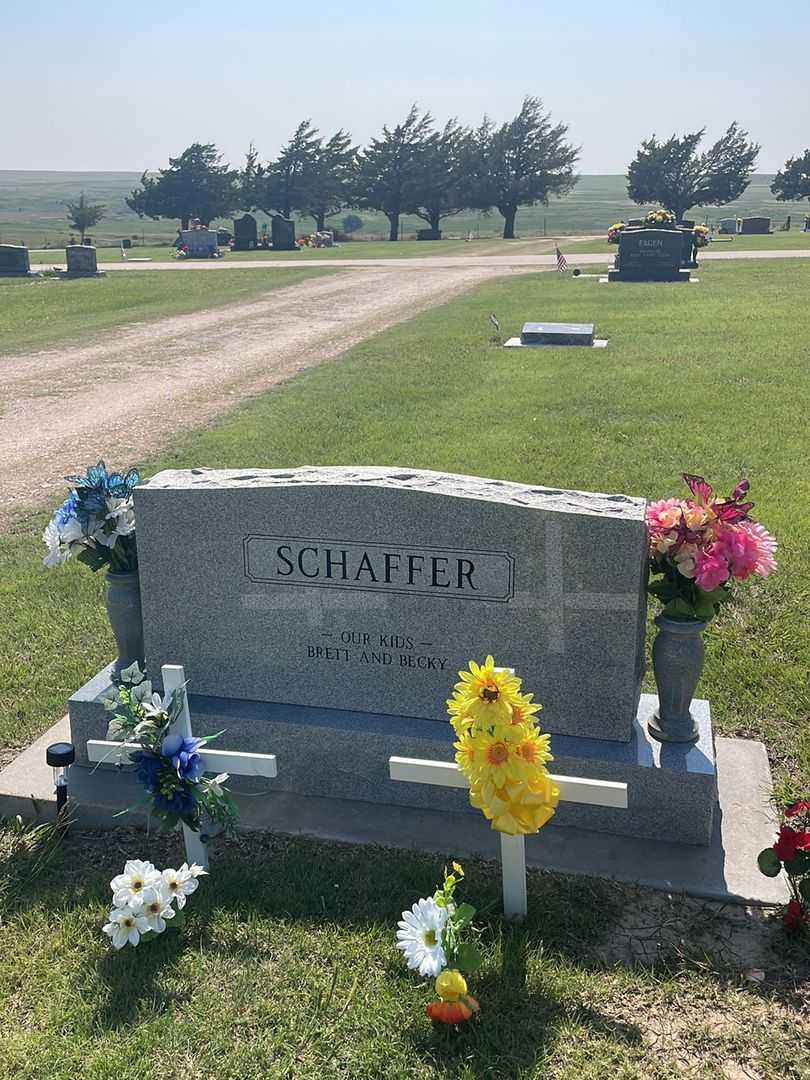 Jo Mary Schaffer's grave. Photo 3