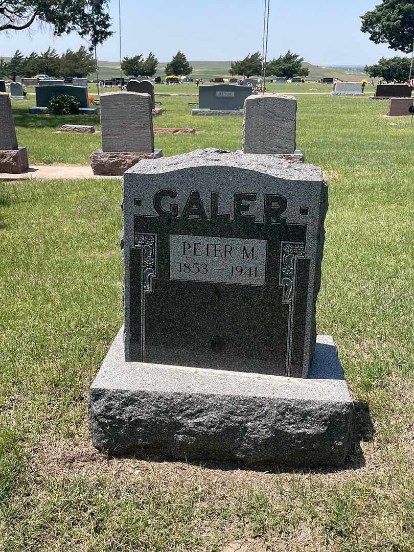Peter M. Galer's grave. Photo 1