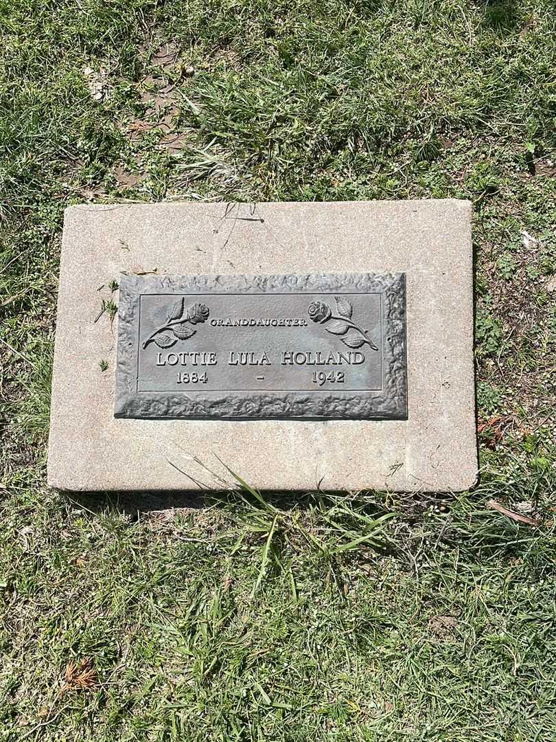 Lottie Lula Holland's grave. Photo 2