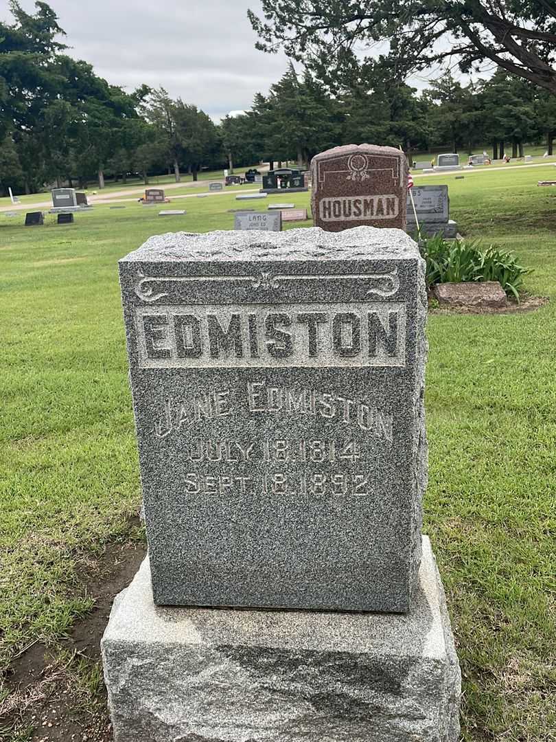 Jane Edmiston's grave. Photo 2