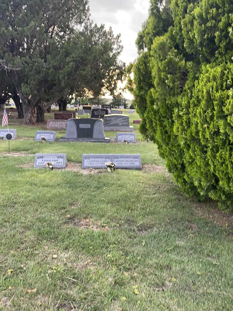 Florence Walsh Ling's grave. Photo 1