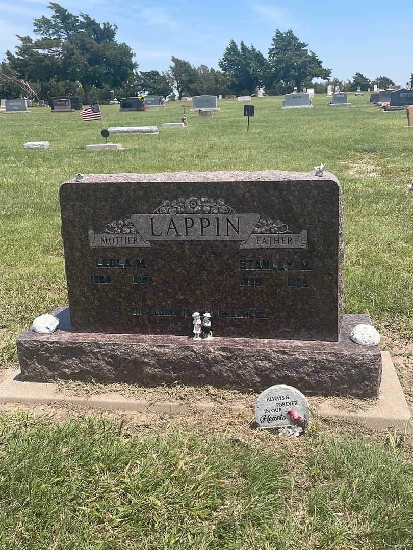 Stanley M. Lappin's grave. Photo 2