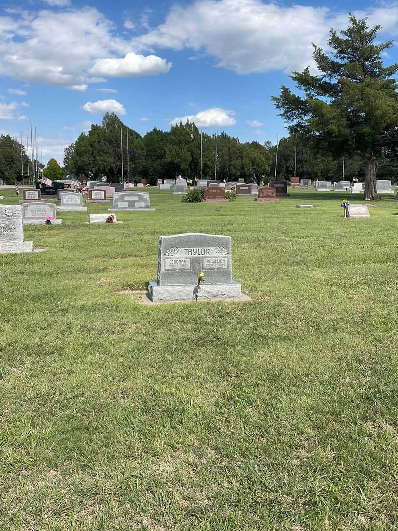 Deborah Taylor's grave. Photo 2