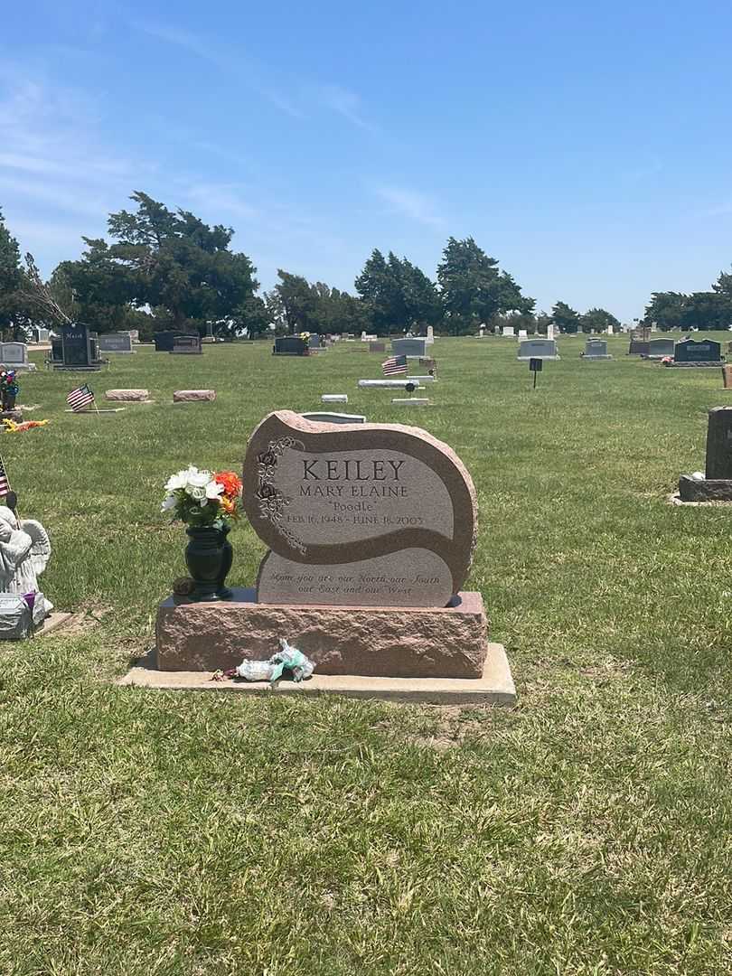 Mary Elaine Poodle Keiley's grave. Photo 1