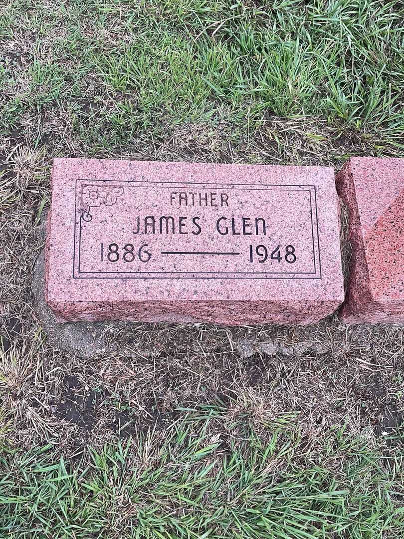 James Glen Vesper's grave. Photo 3