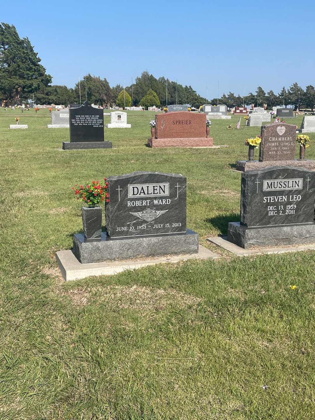 Robert Ward Dalen's grave. Photo 2